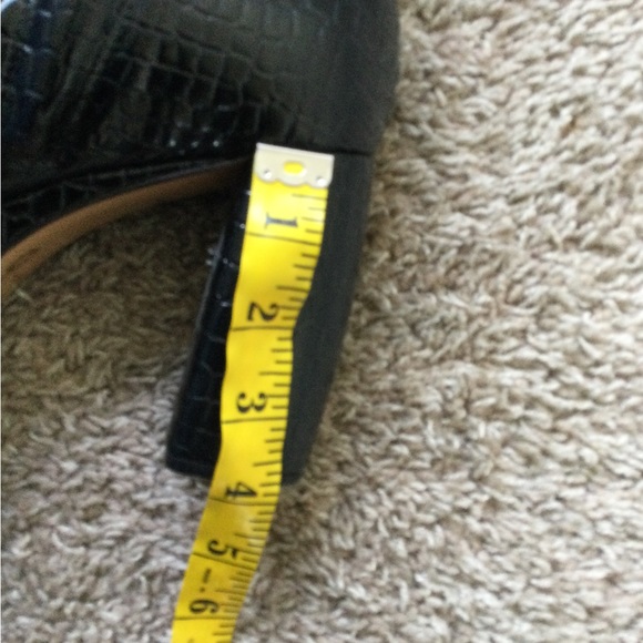 Glossed Faux Crocodile Platform Ankle Boots - Picture 12 of 16